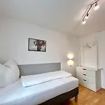 Stadthaus 1911 By Hello Apartment *