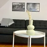 Stadthaus 1911 By Hello Apartment