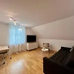 Stadthaus 1911 By Hello Apartment *
